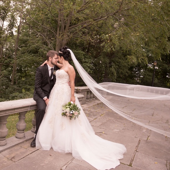 Canadian Posher 🇨🇦 - Picture 3 of 5